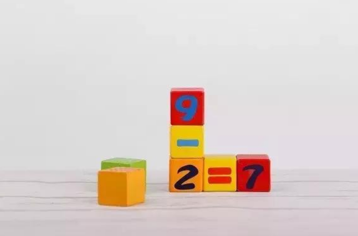 幼儿早教开发玩具有哪些,儿童智能早教玩具1 幼儿早教开发玩具有哪些,儿童智能早教玩具1
